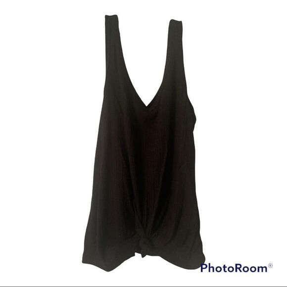 Juniors' Double V-Neck Black Tank Top XS & Small - Picture 1 of 3